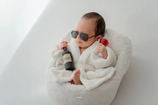 东至宝宝几个月会爬